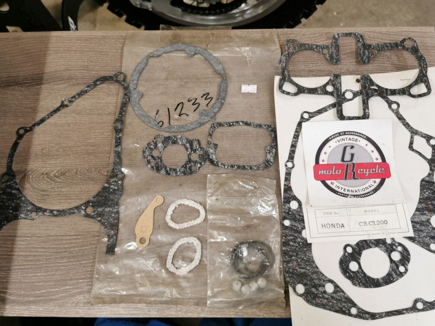 NOS HONDACB200 CL200 INCOMPLETE GASKET KIT J49