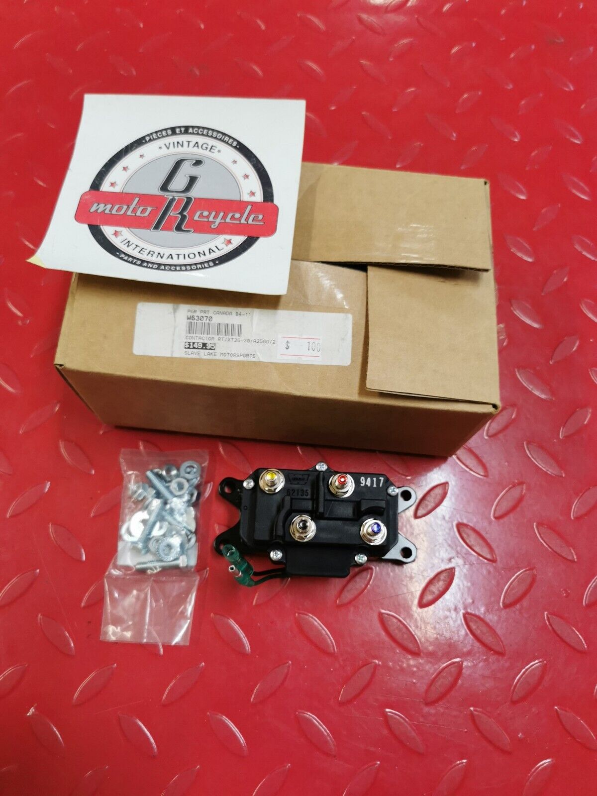 NOS WARN RT25 XT25 RT30 XT30 REPLACEMENT CONTACTOR 63070 J1