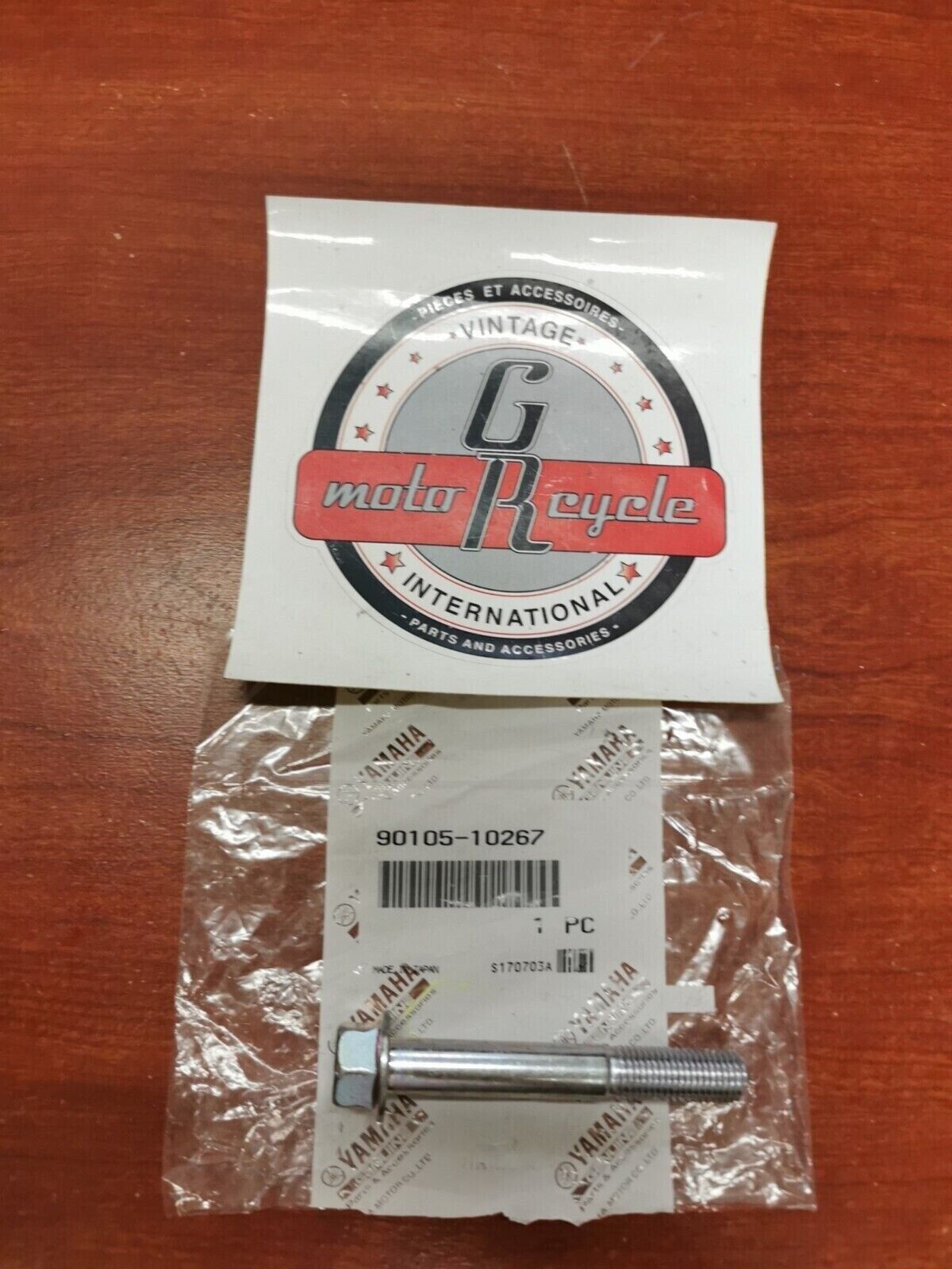 NOS YAMAHA YFM400 YFM250 YFM35 YFM45 YXE70 YXC70 FLANGE BOLT 90105-10267-00 Y84