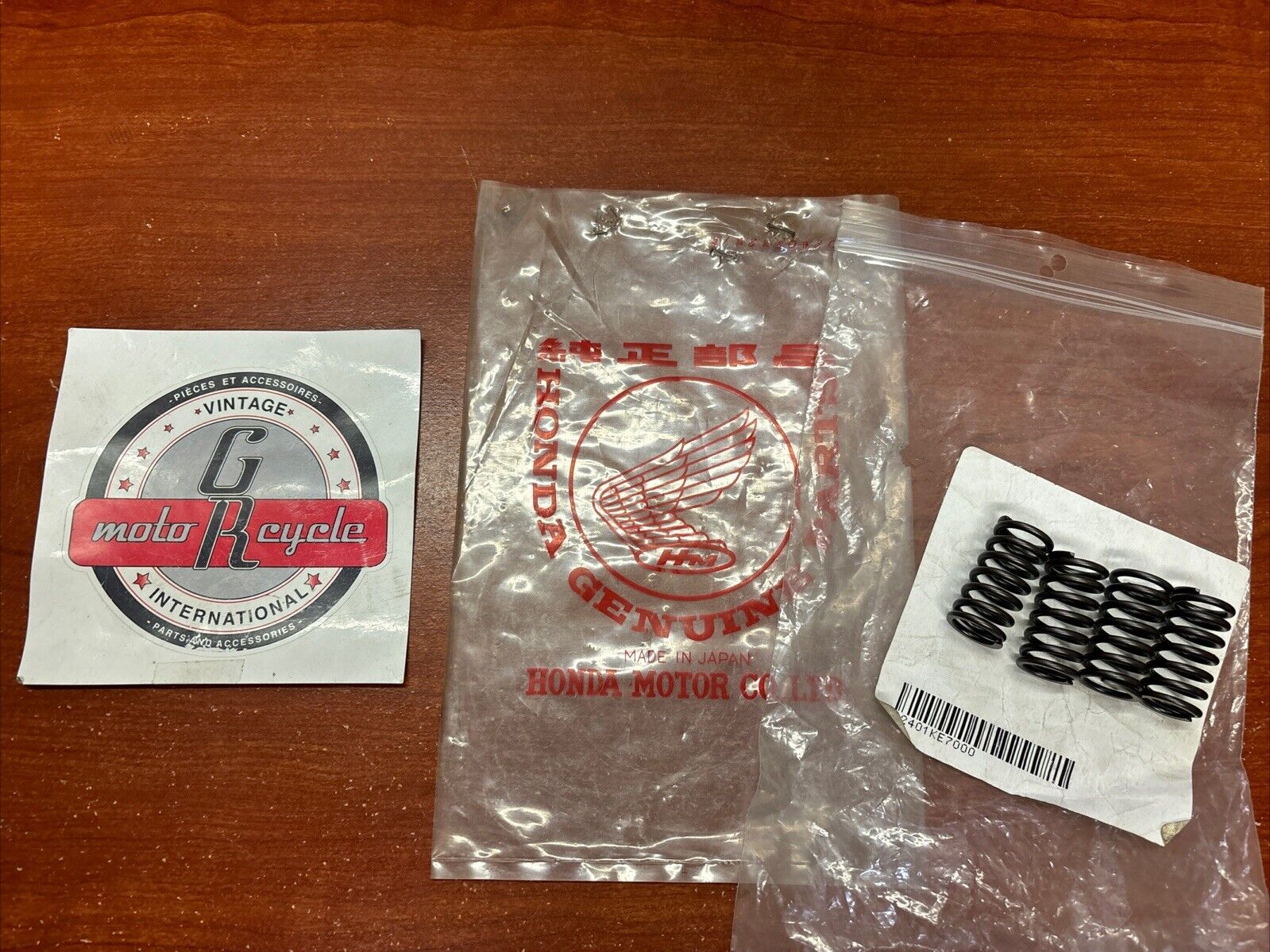 NOS HONDA TRX200 TRX250 VT250 VTR250 CLUTCH SPRING KIT 4QTY. 22401-KE7-000 H156