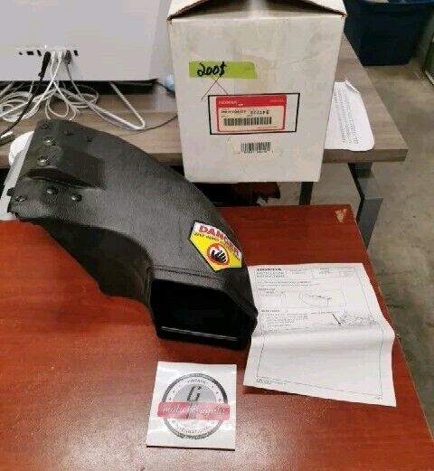 NOS HONDA SIDE DISCHARGE CHUTE KIT 06814-VG4-010