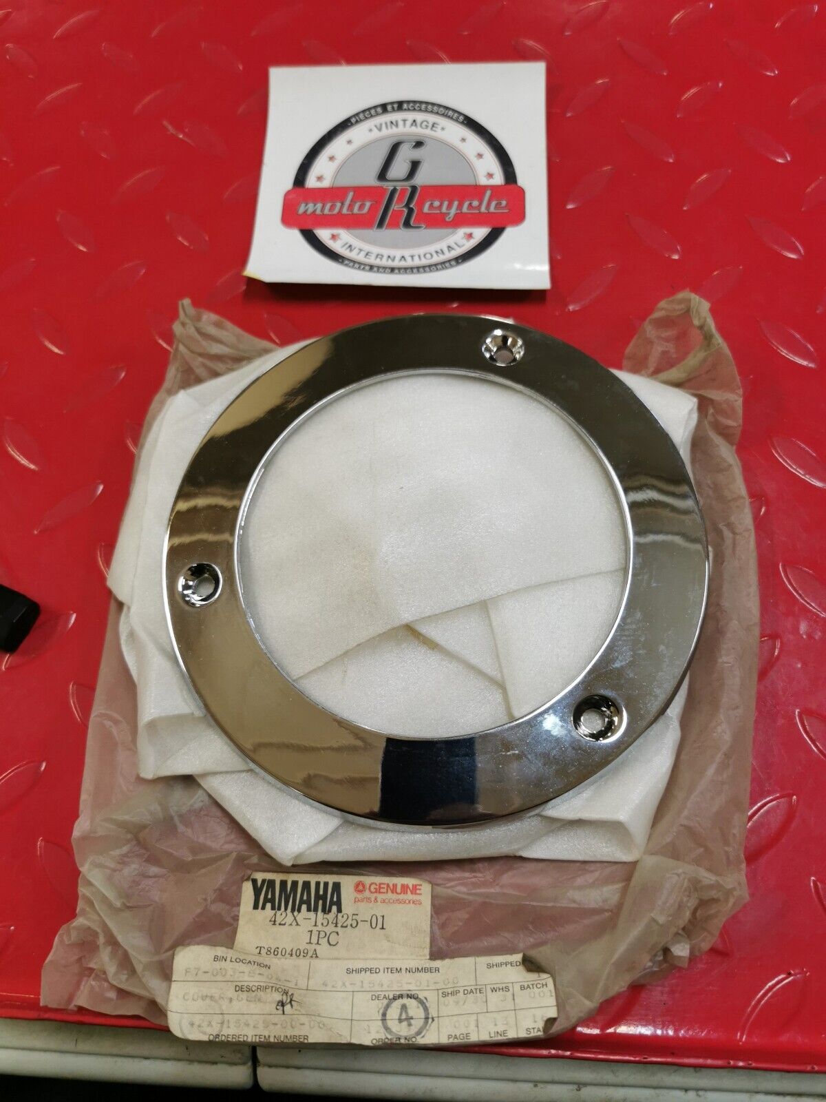 NOS YAMAHA XV700 XV750 XV920 COVER GENERATOR R 42X-15425-01-00 Y26