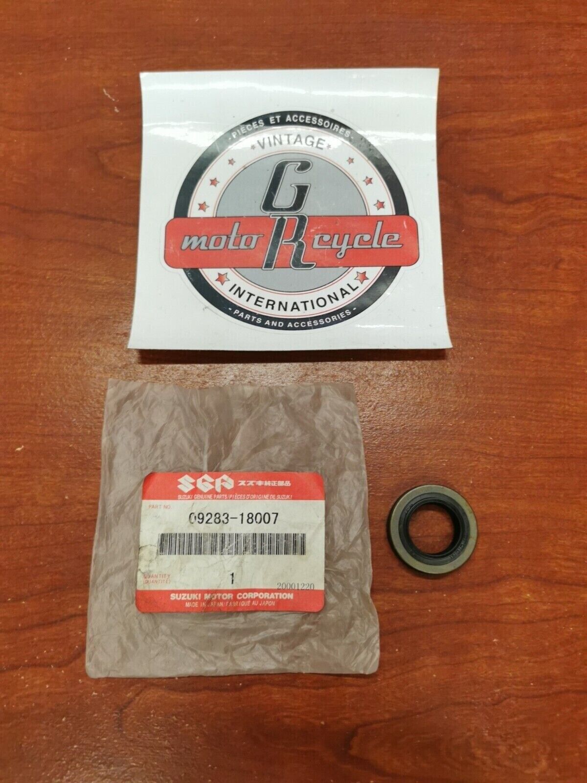 NOS SUZUKI RM125 RM85 RM80 OIL SEAL (18X30X7) 09283-18007 S20