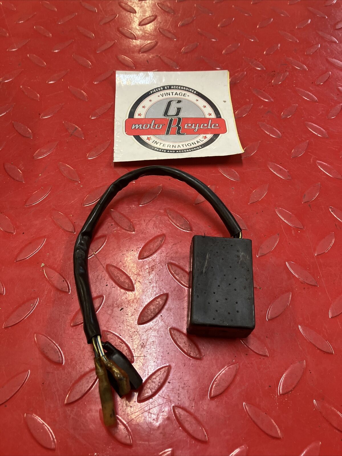 SUZUKI RM125 1985 CDI ECU IGNITION CONTROL MODULE 1984