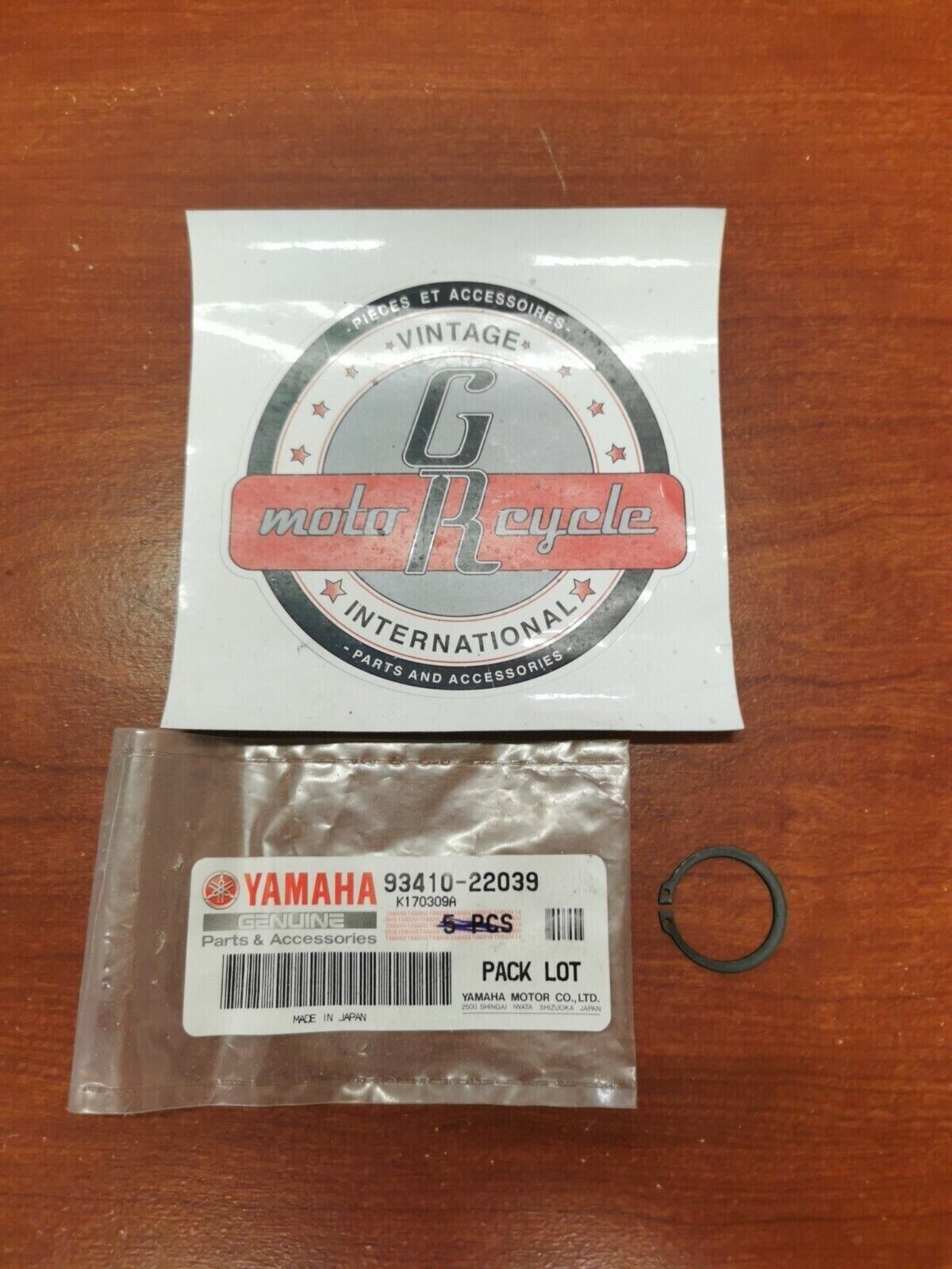 NOS YAMAHA YXM70 YZ125 YZ175 MX125 DT125 TT250 CIRCLIP 93410-22039-00 Y81