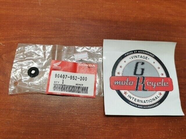 NOS HONDA CBR1000F CBR600F VFR400R VFR700F SPECIAL WASHER 6MM 90407-952-300 H90