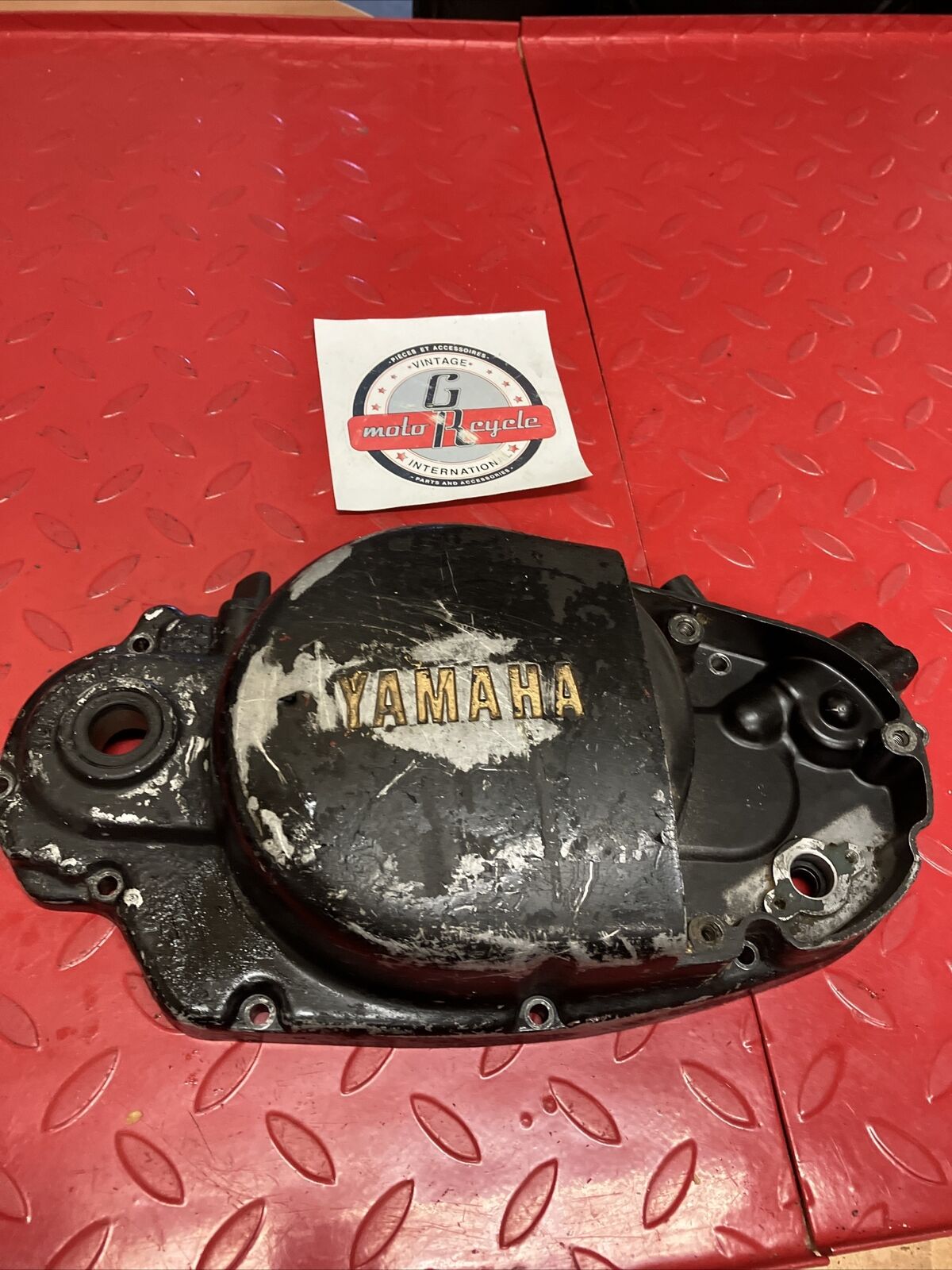 YAMAHA DT250 1977 RIGHT CRANKCASE CLUTCH COVER DT400 1978