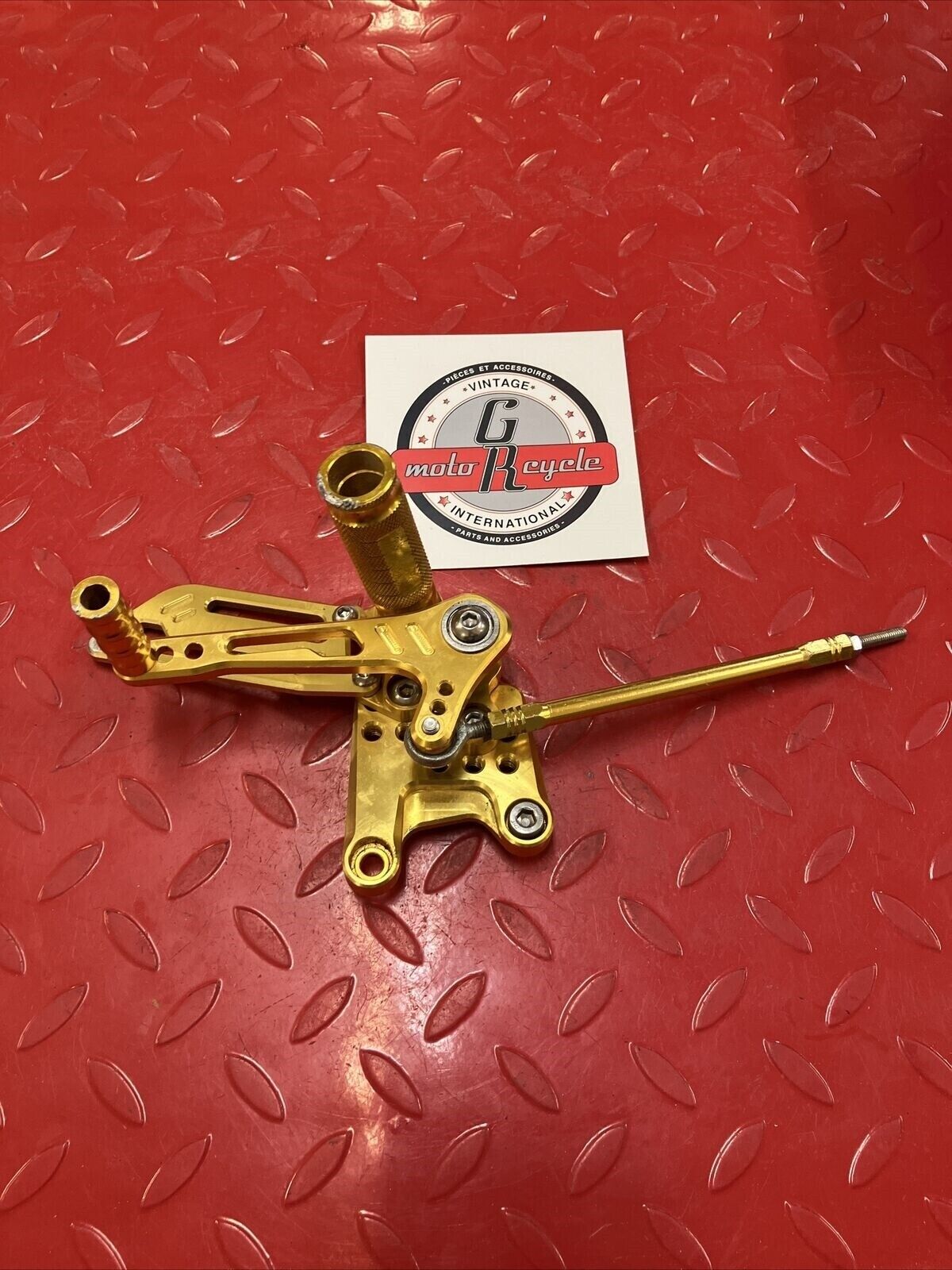 SUZUKI GSXR1000 2003 GOLD SHIFTER LEFT FOOTPEG FOOT PEG LINKAGE 25600-40F00 2004