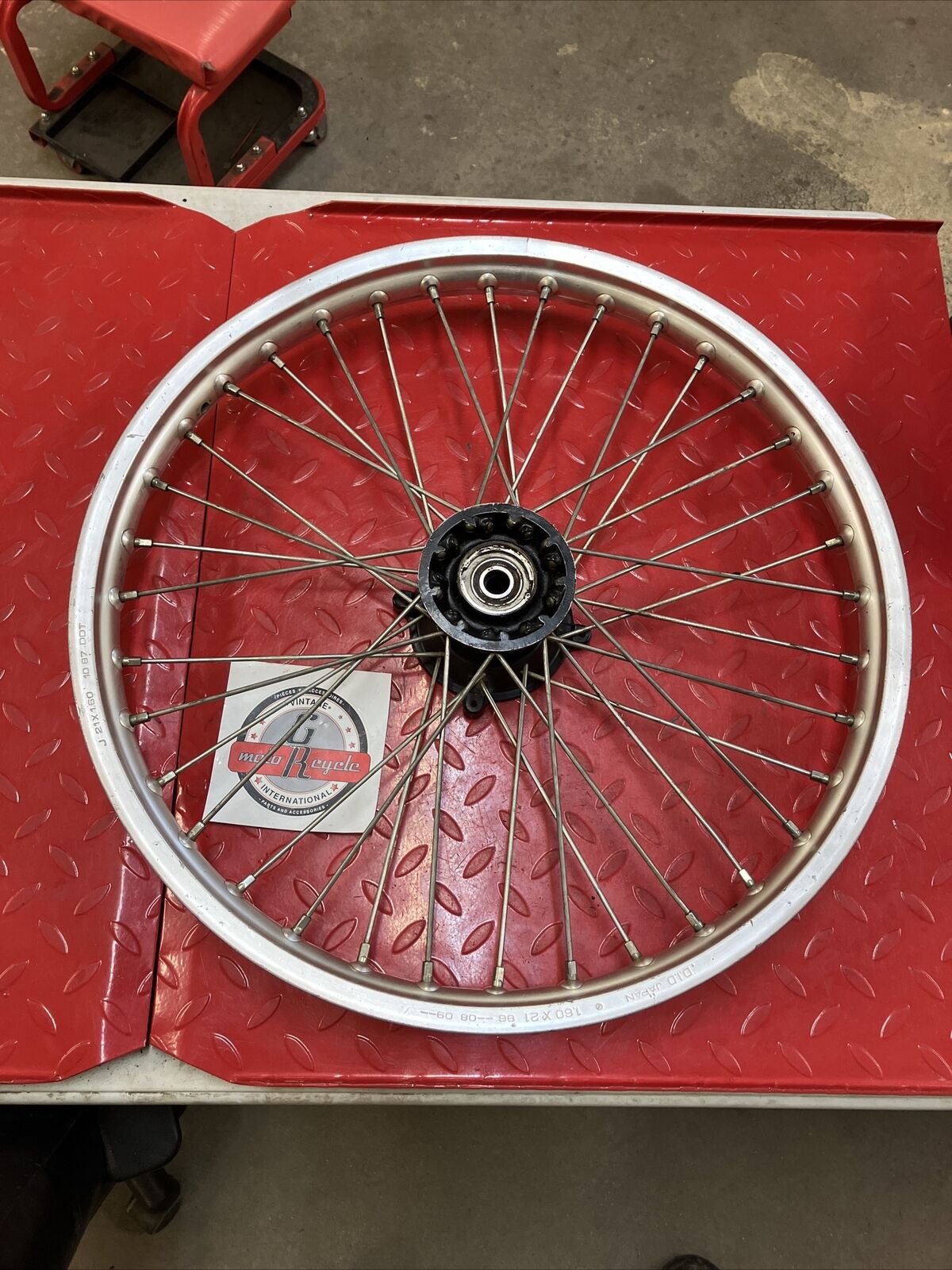 HONDA CR250R 1988 FRONT WHEEL HUB RIM CR125R CR500R 446A5-KS6-830 2