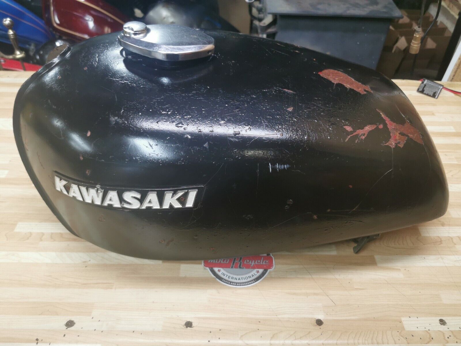 KAWASAKI KZ650 C KZ650 CUSTOM 1979 FUEL TANK GAS PETROL RESERVOIR 1978 1977 .