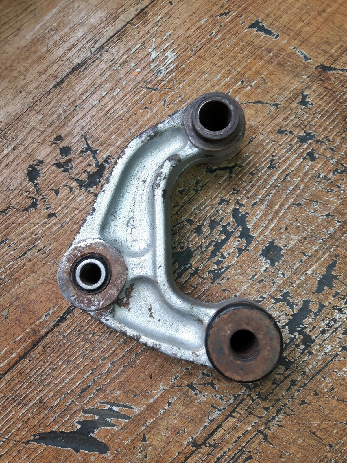 HONDA CR125R 1982 REAR SHOCK ABSORBER LINKAGE DOGBONE ARM