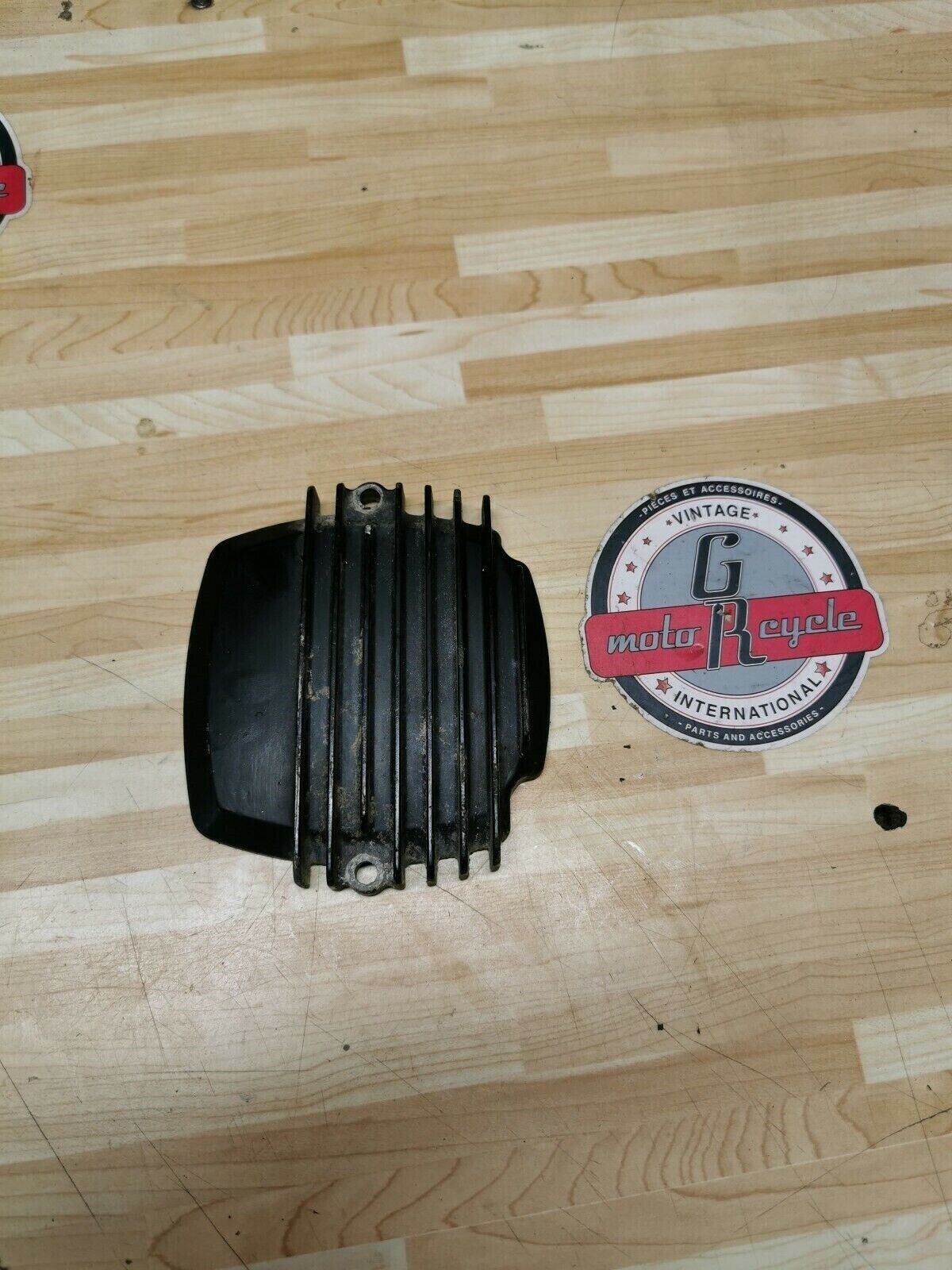 YAMAHA TT225 1986 CYLINDER HEAD CAMSHAFT CAM SIDE COVER 1987
