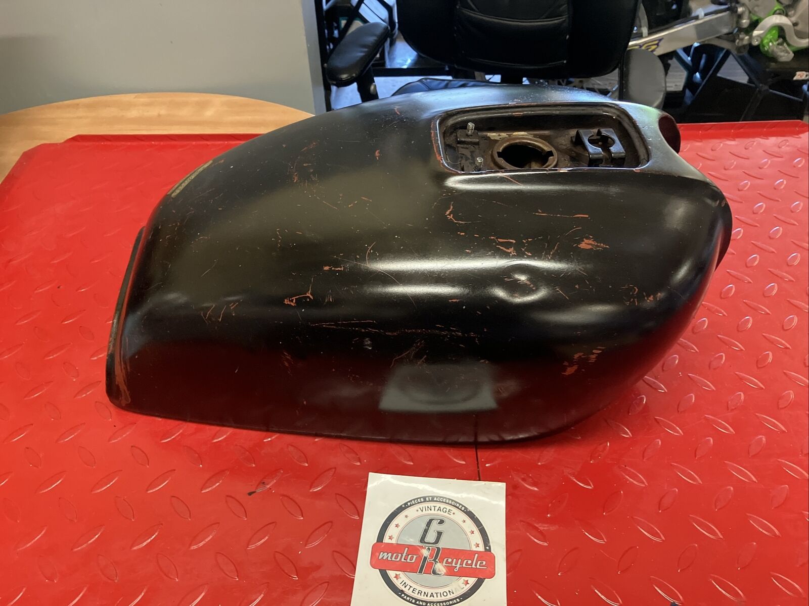 HONDA CB550K 1977 FUEL TANK GAS PETROL RESERVOIR