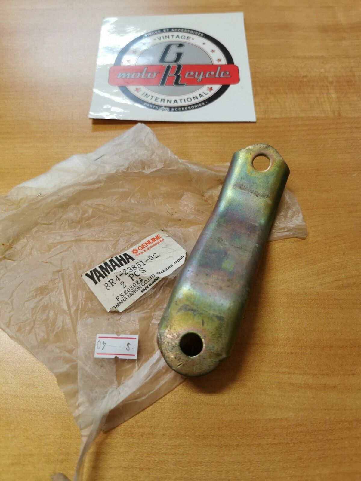 NOS YAMAHA BR250OUTSIDE STEERING ARM8R4-23851-02-00 Y44
