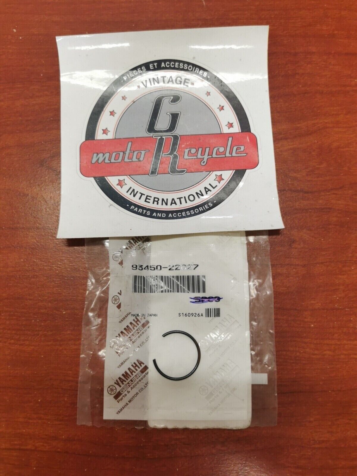NOS YAMAHA YG600 EF6000 EF5000 YG500 EF4000 CIRCLIP 93450-22027-00 Y82