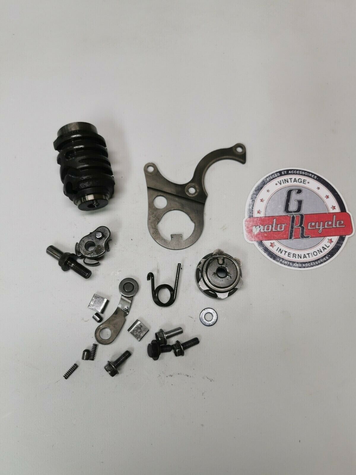 HONDA CR250R 1985 GEARSHIFT GEAR SHIFT DRUM CAM CENTER PAWL RATCHET SPRING 2