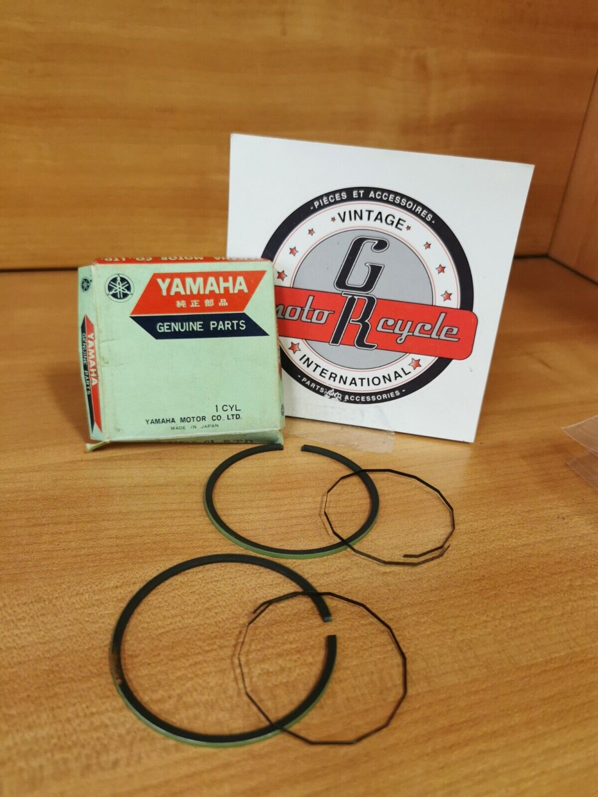 NOS YAMAHAR51970 - 1972PISTON RING SET STD278-11610-01-00 Y48