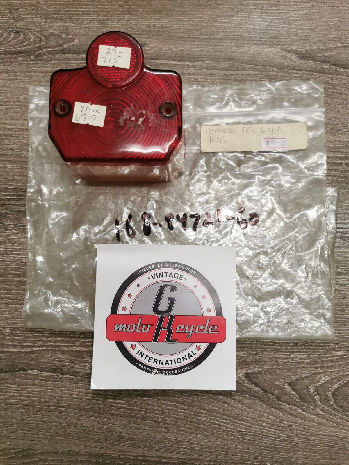 NOS YAMAHA LENS TAILLIGHT168-84721-60-00 Y51