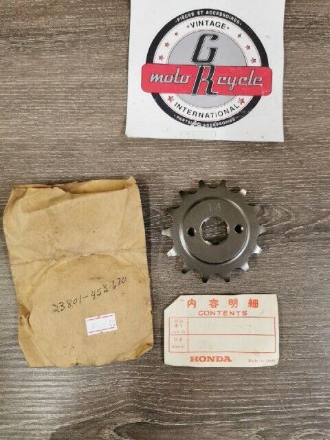 NOS HONDA CB175 CL175 1972 1973 SPROCKETDRIVE14T 23801-453-670 H76