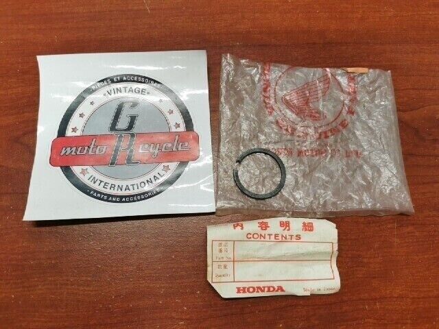 NOS HONDA CB250 CB350 CB450 CL250 FRONT FORK PISTON SNAP RING 51445-268-000 H71