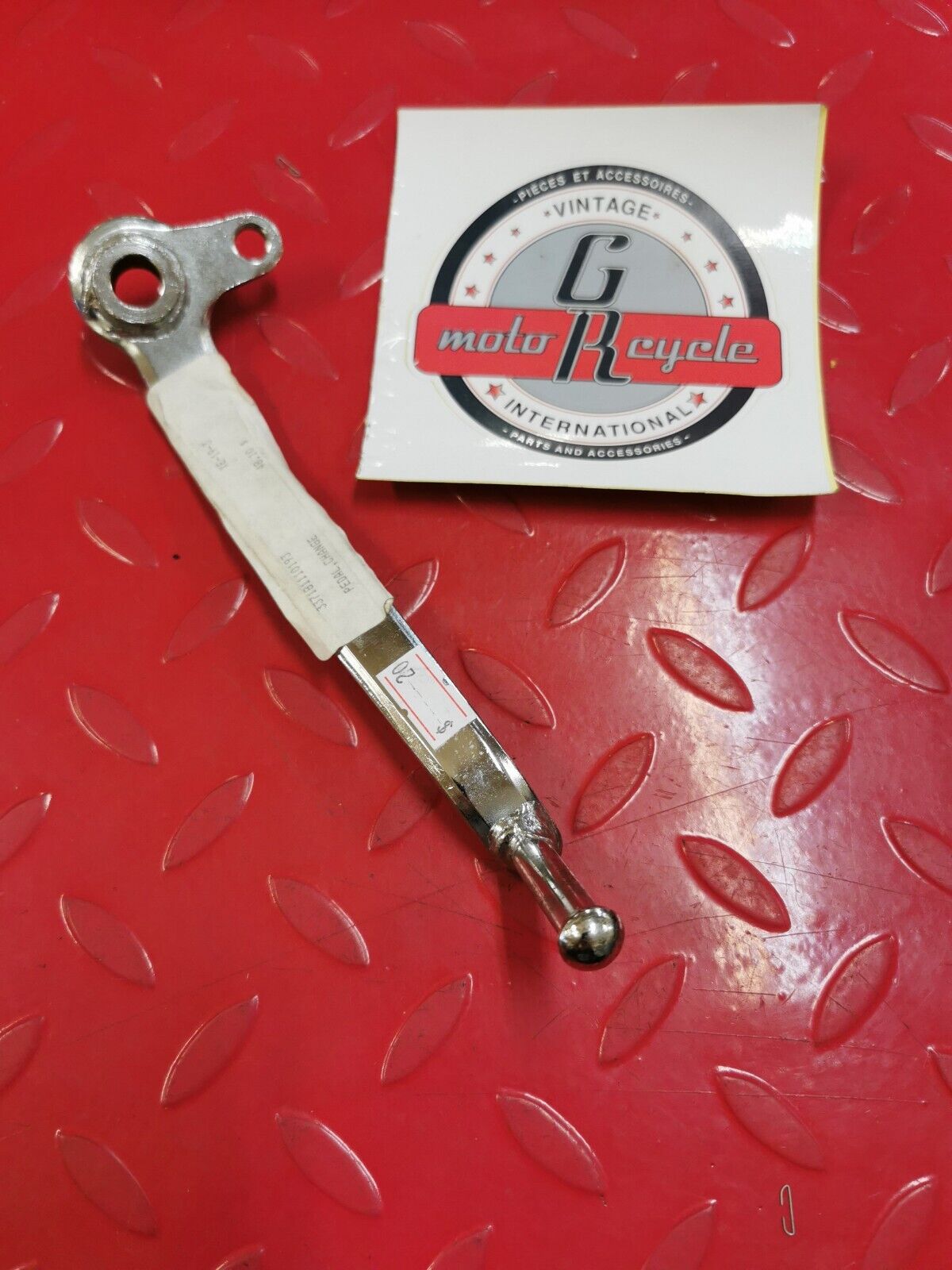 NOS YAMAHAPEDAL CHANGE 337-18111-01-93 Y31
