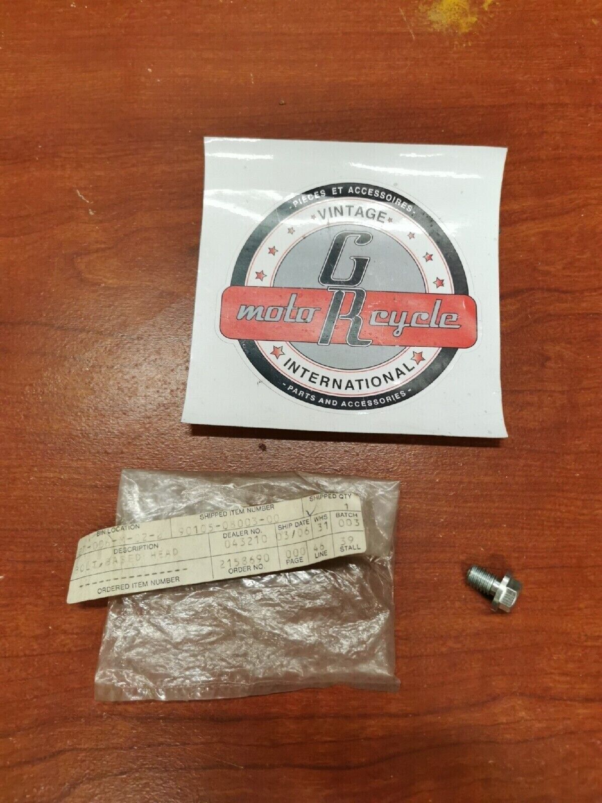 NOS YAMAHA XJ700 XJ650 BASED HEAD BOLT 90105-08003-00 SUB. 90105-08729-00 Y72