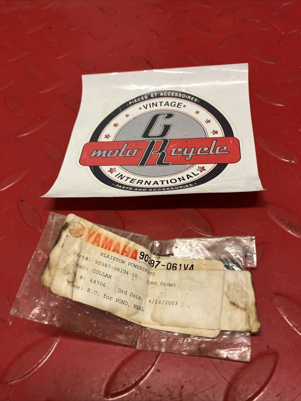 NOS YAMAHA MAIN STAND COLLAR 90387-061V4-00 SUB BY 5TA-27113-00-00 Y62