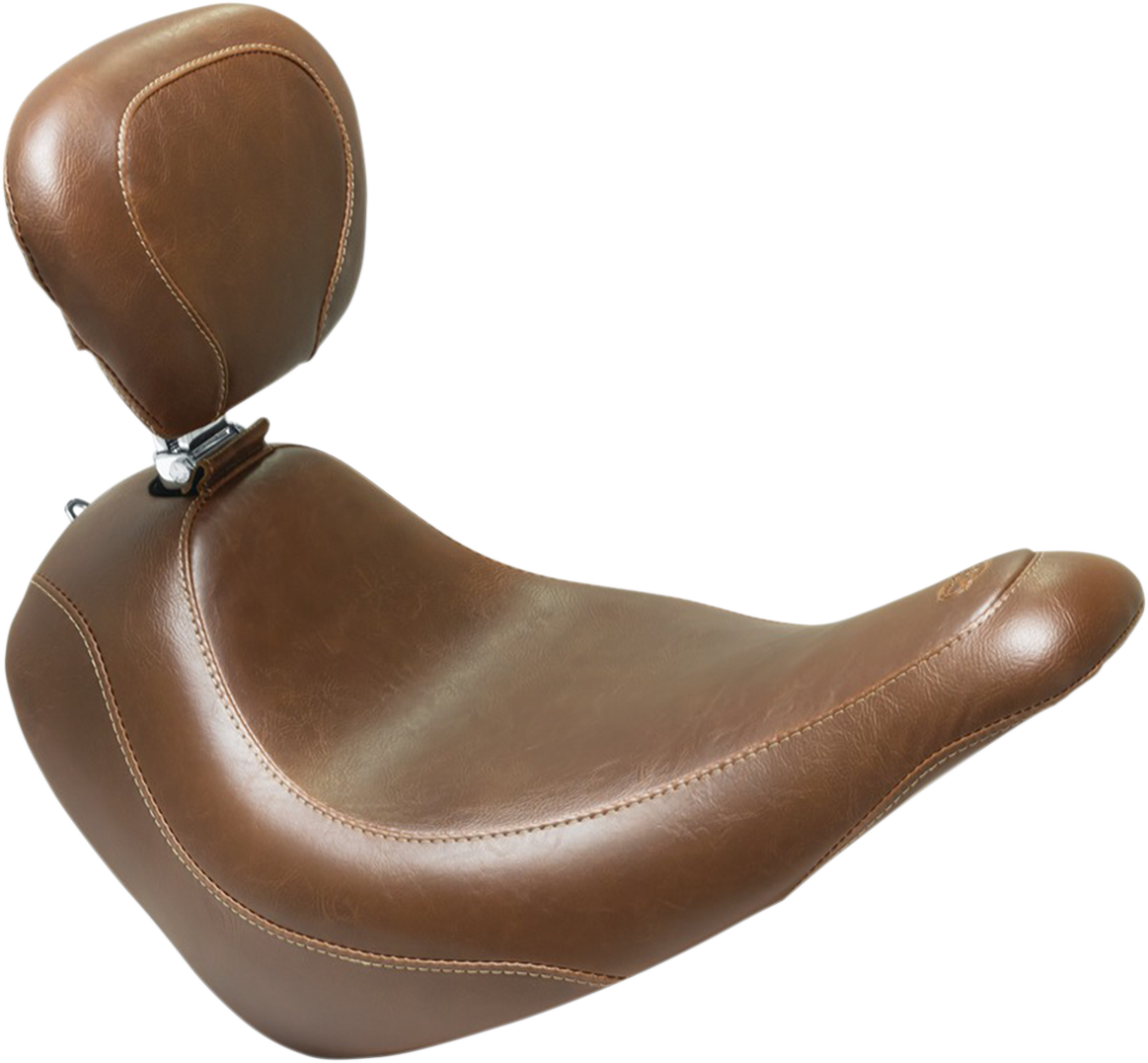 MUSTANG Wide Tripper™ Seat with Driver's Backrest - Smooth - Brown - FLSB/FXLR '18-'21