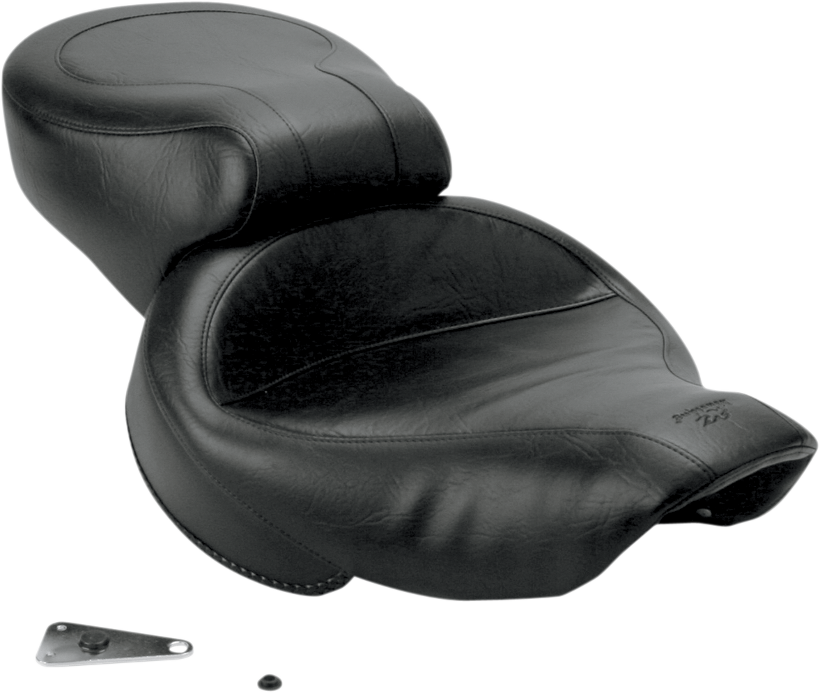MUSTANG Vintage Wide Touring One-Piece 2-Up Seat - Smooth - Dyna '04-'05