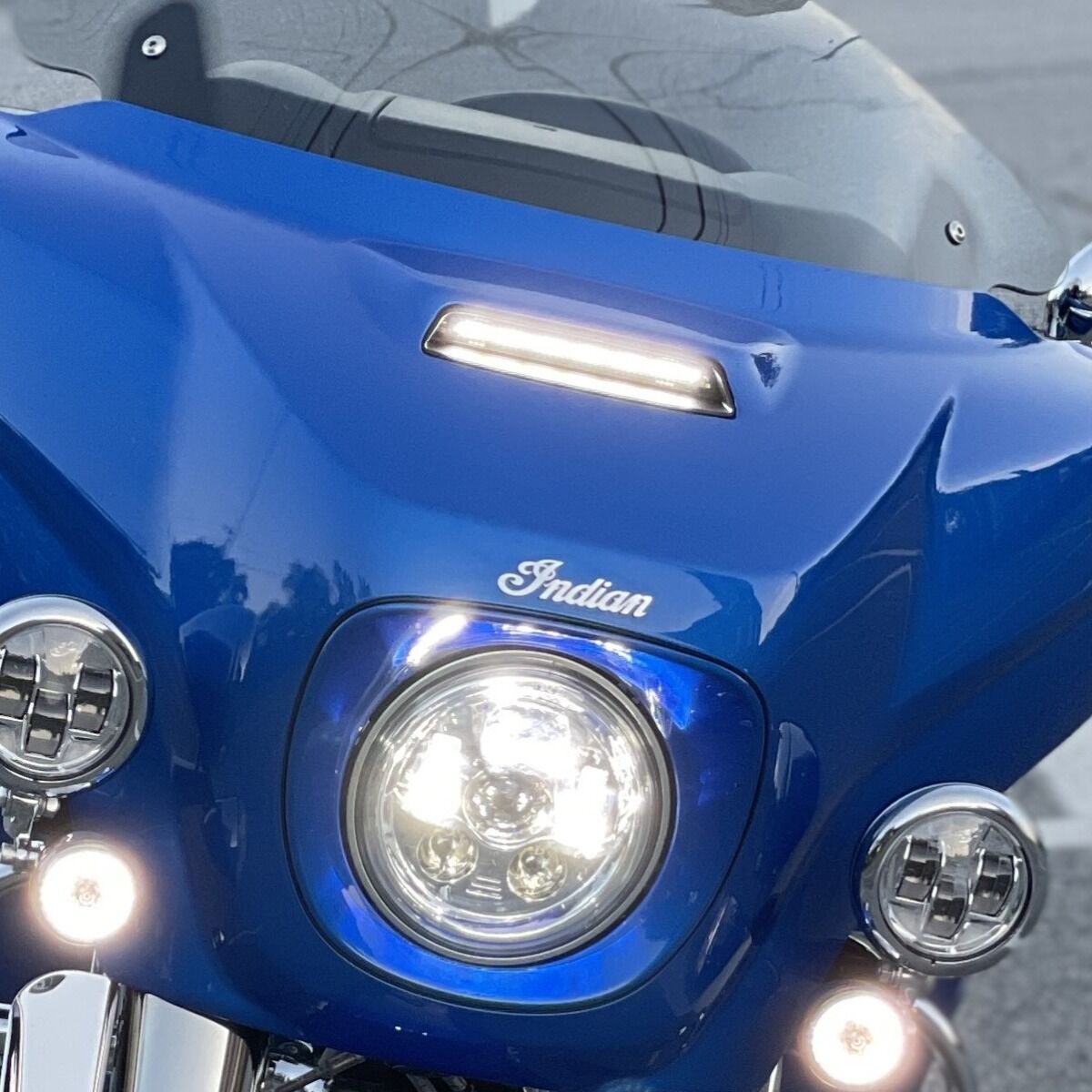 CUSTOM DYNAMICS Dynamic LED Fairing Vent Insert - Chrome - Amber/White