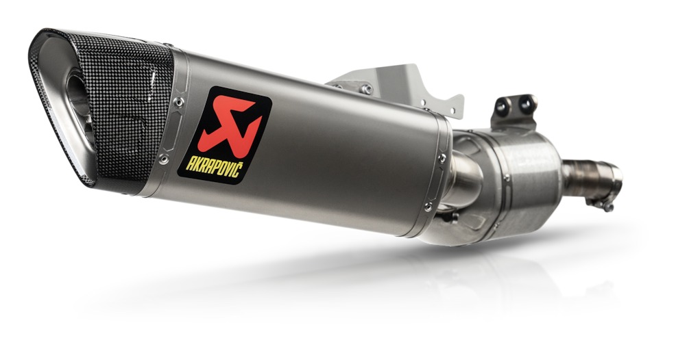 Akrapovic Slip-On Exhaust BMW F900R / F900XR 2020-2026