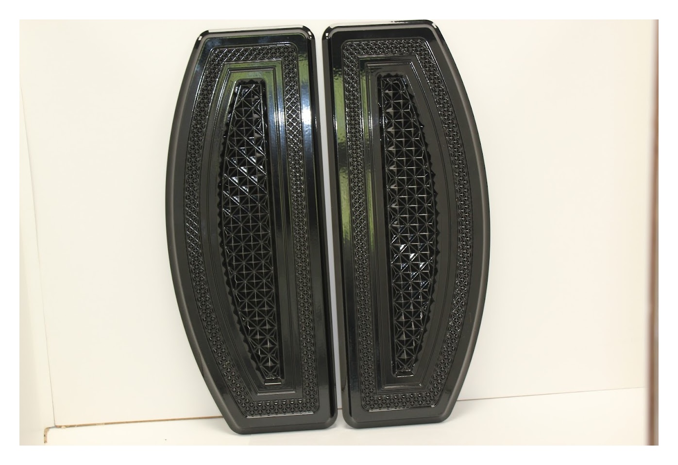 Eddie Trotta Designs Square-Toe Floorboards For Harley 1984-2026