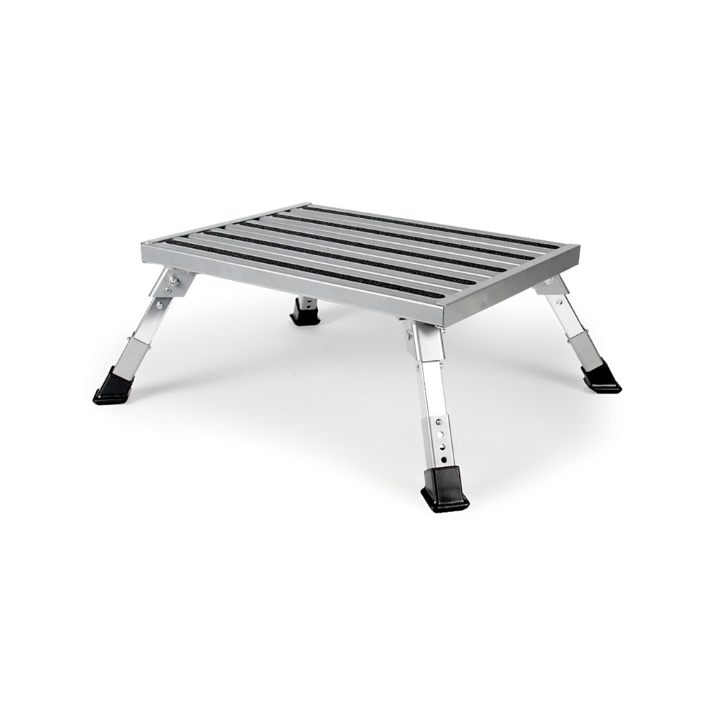 Camco Adjustable Height Aluminum Platform Step