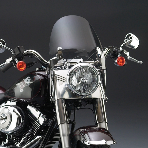 Harley Davidson FLS Softail Slim 2012-Present Windshield Deflector Switch Blade By National Cycle